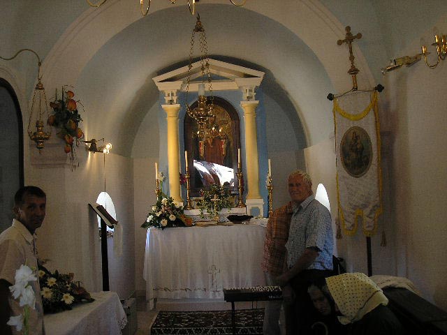 Unutrašnjost crkve Unutrašnjost crkve